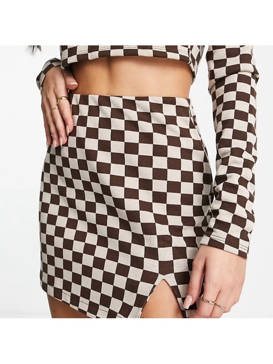 Pull&Bear Dresses & Skirts - ASOS Pull&Bear brown checkered mini skirt with slit size M